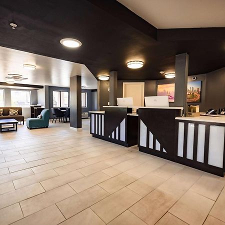 La Quinta Inn By Wyndham Tampa Near Busch Gardens Exterior foto