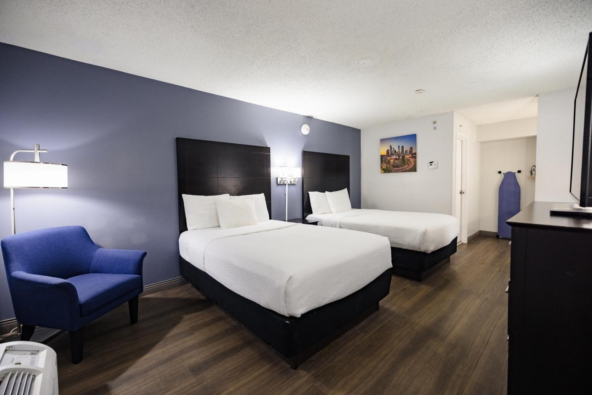 La Quinta Inn By Wyndham Tampa Near Busch Gardens Exterior foto